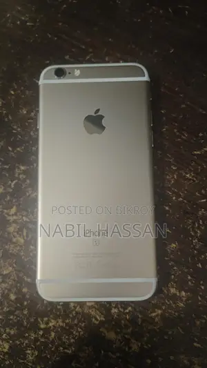 Apple iPhone 6S (Used)