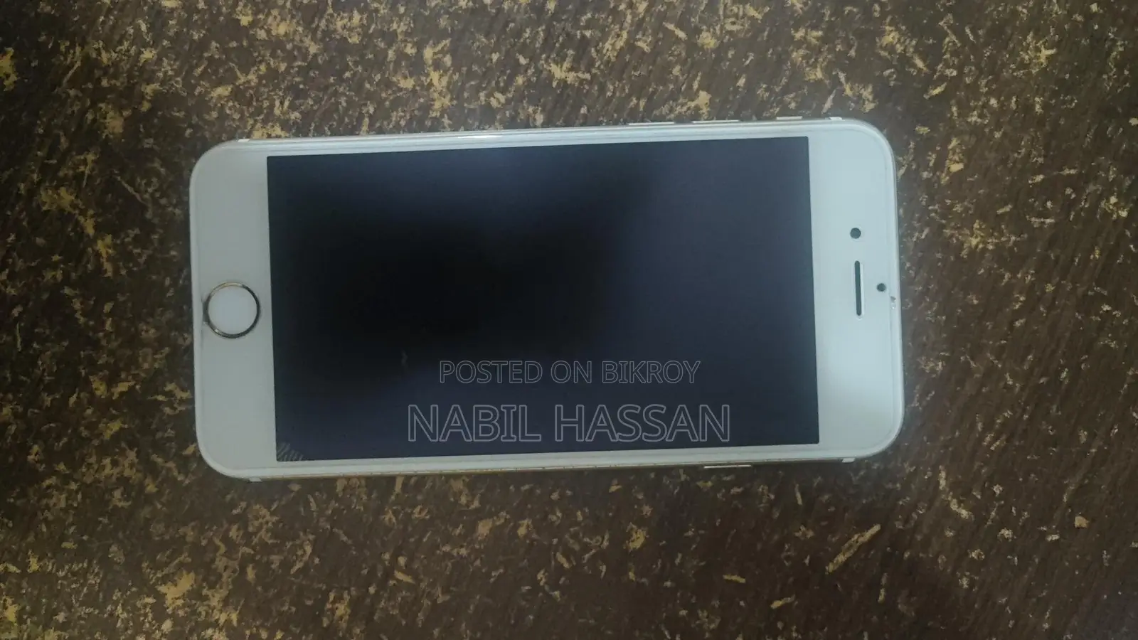 Apple iPhone 6S (Used)