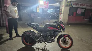 Bajaj Pulsar NS 160 Super Fresh 2018