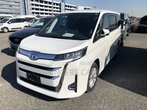 Toyota Noah Z PKG HYB 360 2023