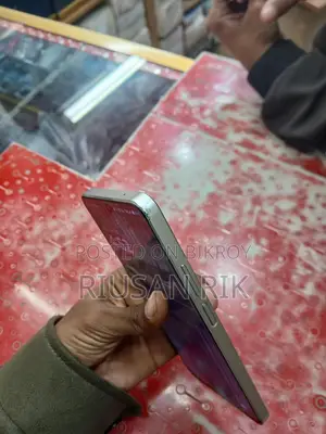 Realme 10 Pro (Used)