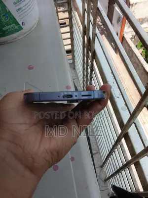 Samsung Galaxy S24 FE (Used)