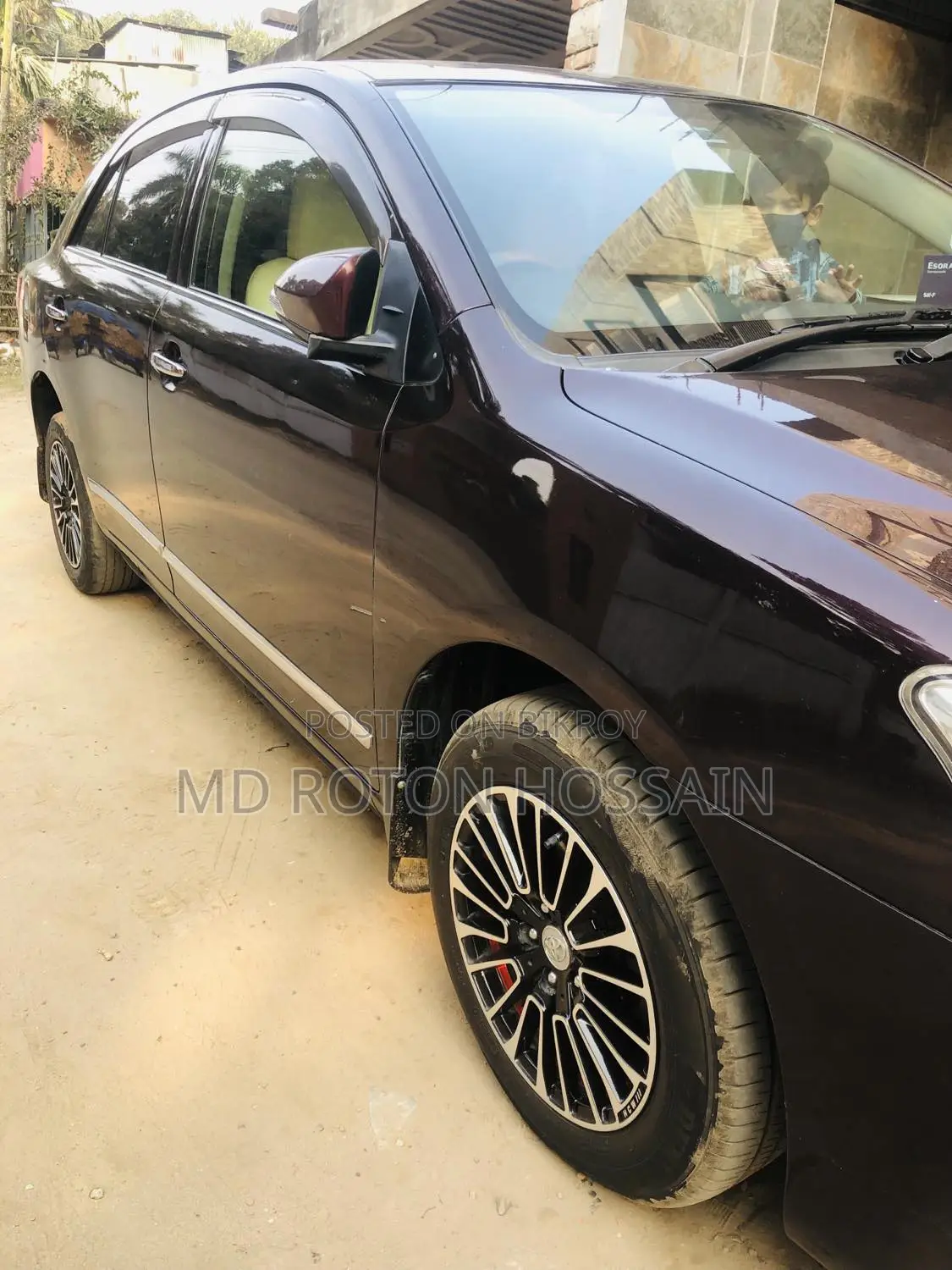 Toyota Premio 2012