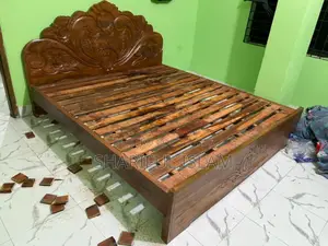 সেমি বক্স 6 ফুট বাই ৭