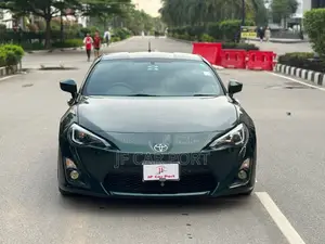 টয়োটা জিটি৮৬ ২০১২ ব্লু