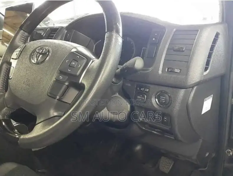 Toyota Hiace Super GL Dark Prime2 2023