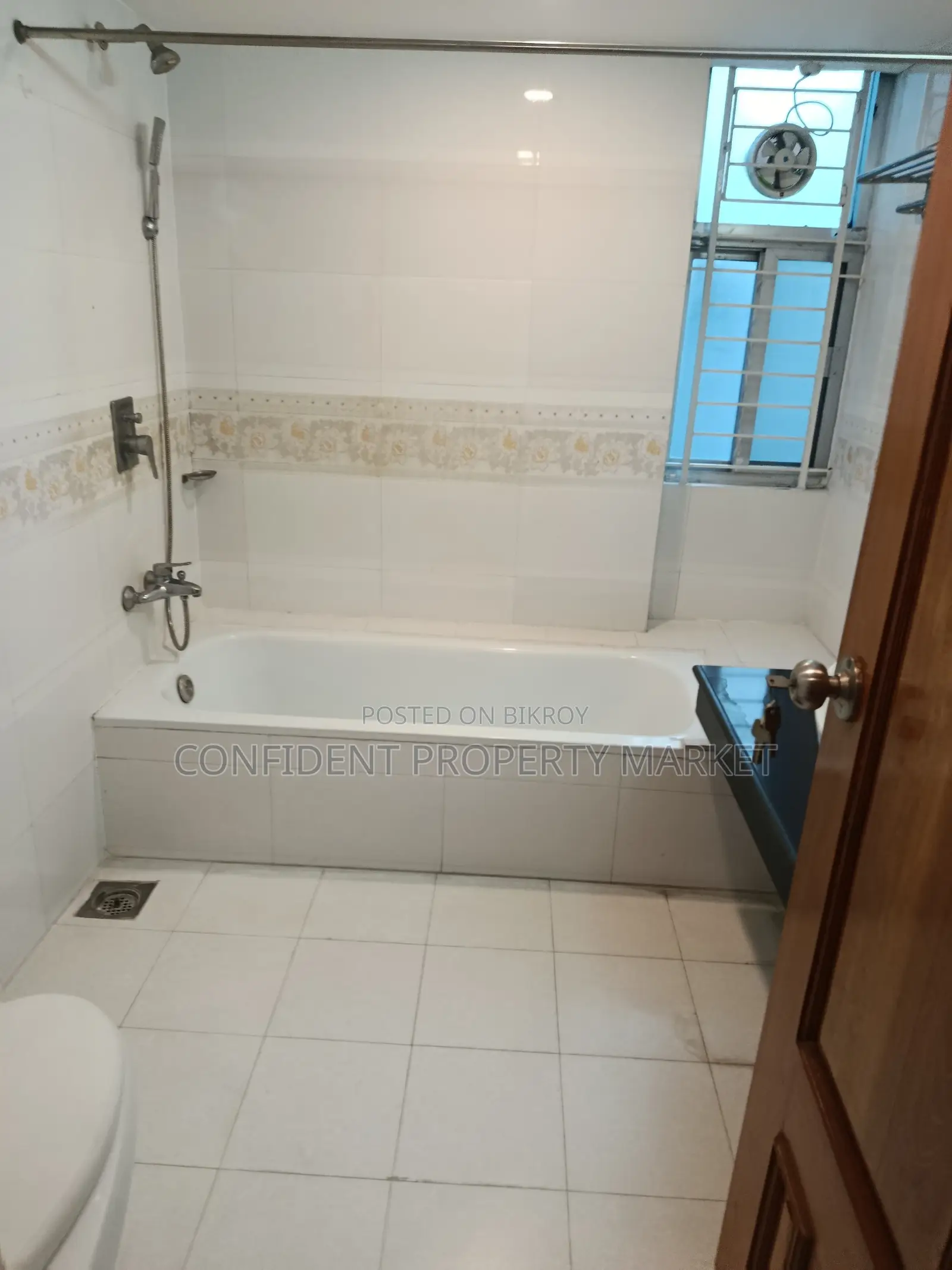 Semi Furnished Apartment For Rent In Baridhara