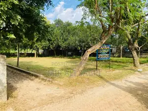 Commercial Space Share Sale