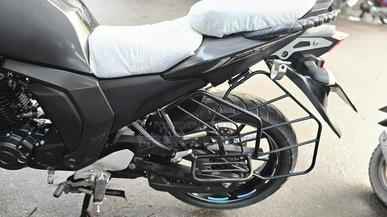 Yamaha FZs V2 2023