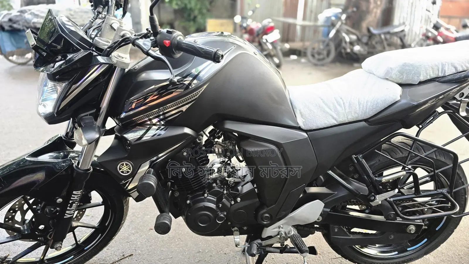 Yamaha FZs V2 2023