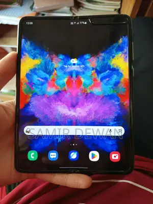 Samsung Galaxy Fold 12/512-GB (Used)