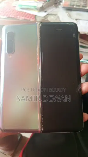 Samsung Galaxy Fold 12/512-GB (Used)