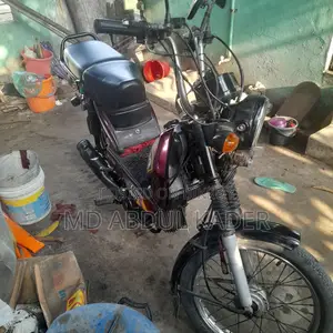 TVS XL 100 2021
