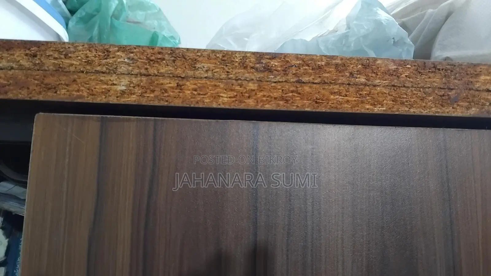 Bookshelf cum Almirah