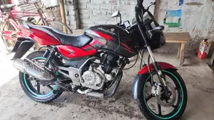 Bajaj Pulsar 150 , 2016