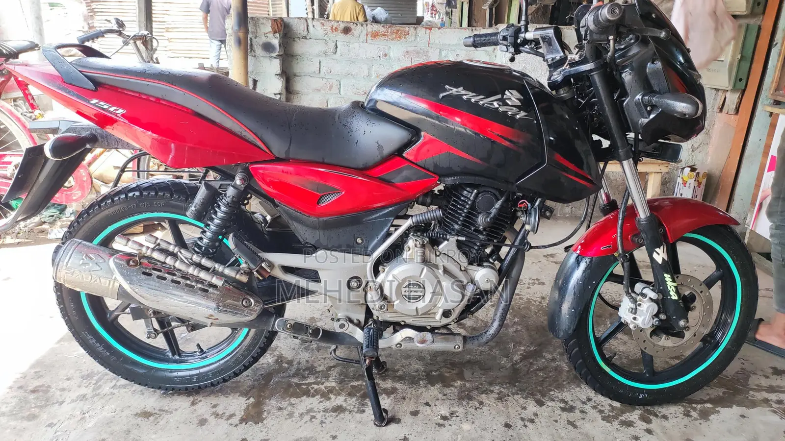 Bajaj Pulsar 150 , 2016