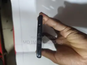 Samsung Galaxy A51 phone (Used)