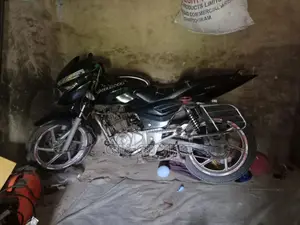 Bajaj Pulsar 150 ` 2016