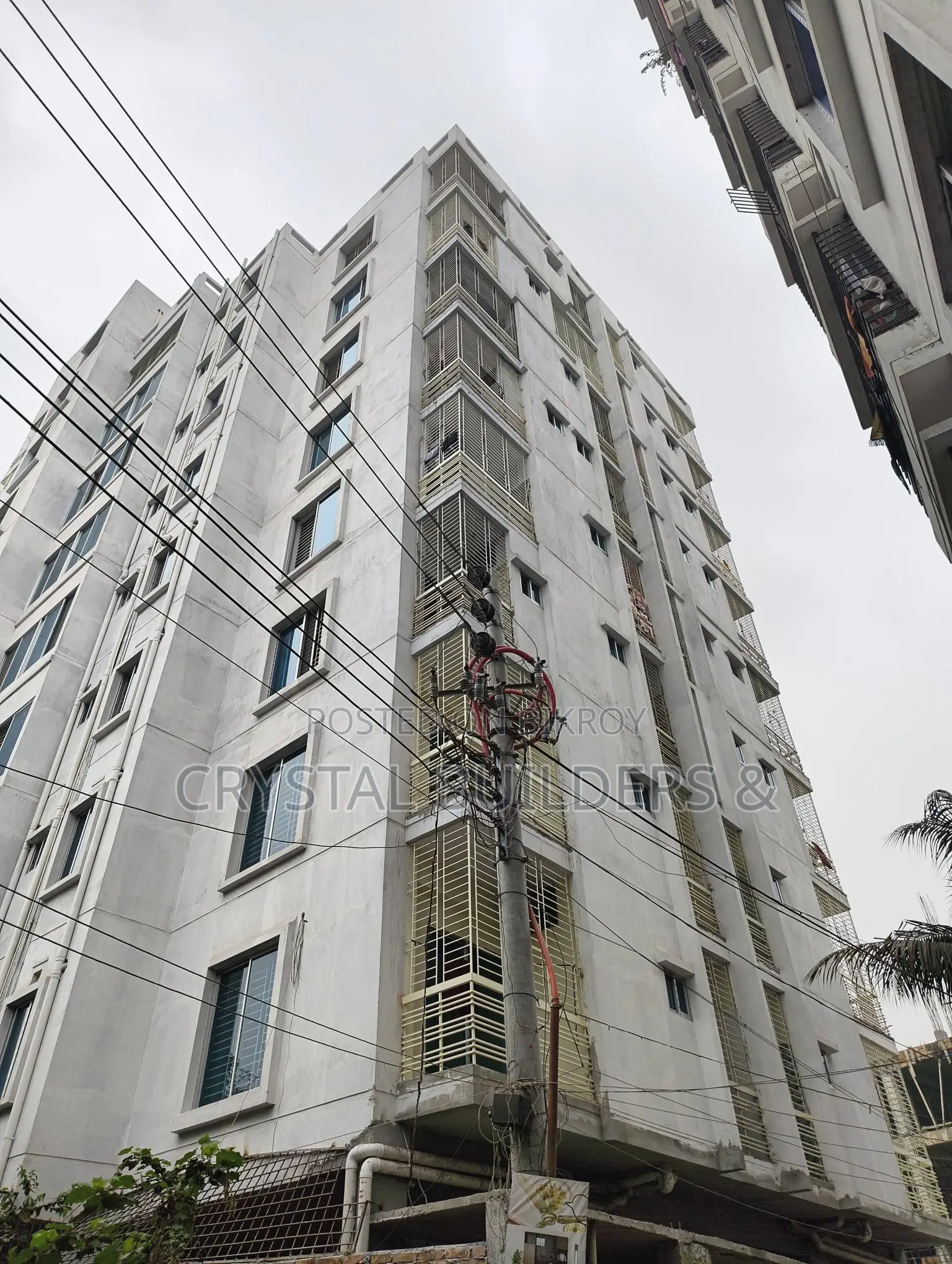 Ready flat on 5.5 katha land, price 90 lakh taka