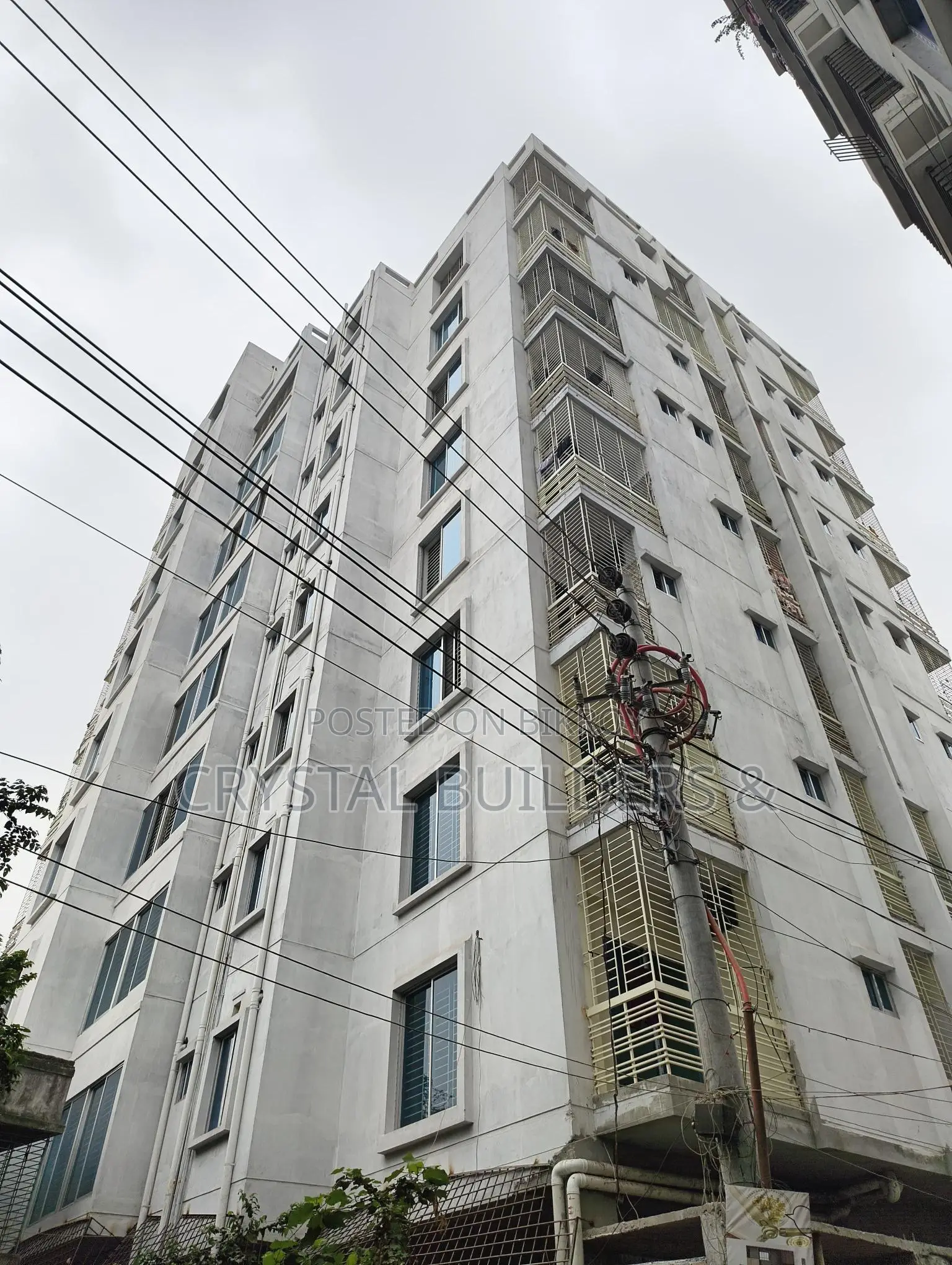 Ready flat on 5.5 katha land, price 90 lakh taka