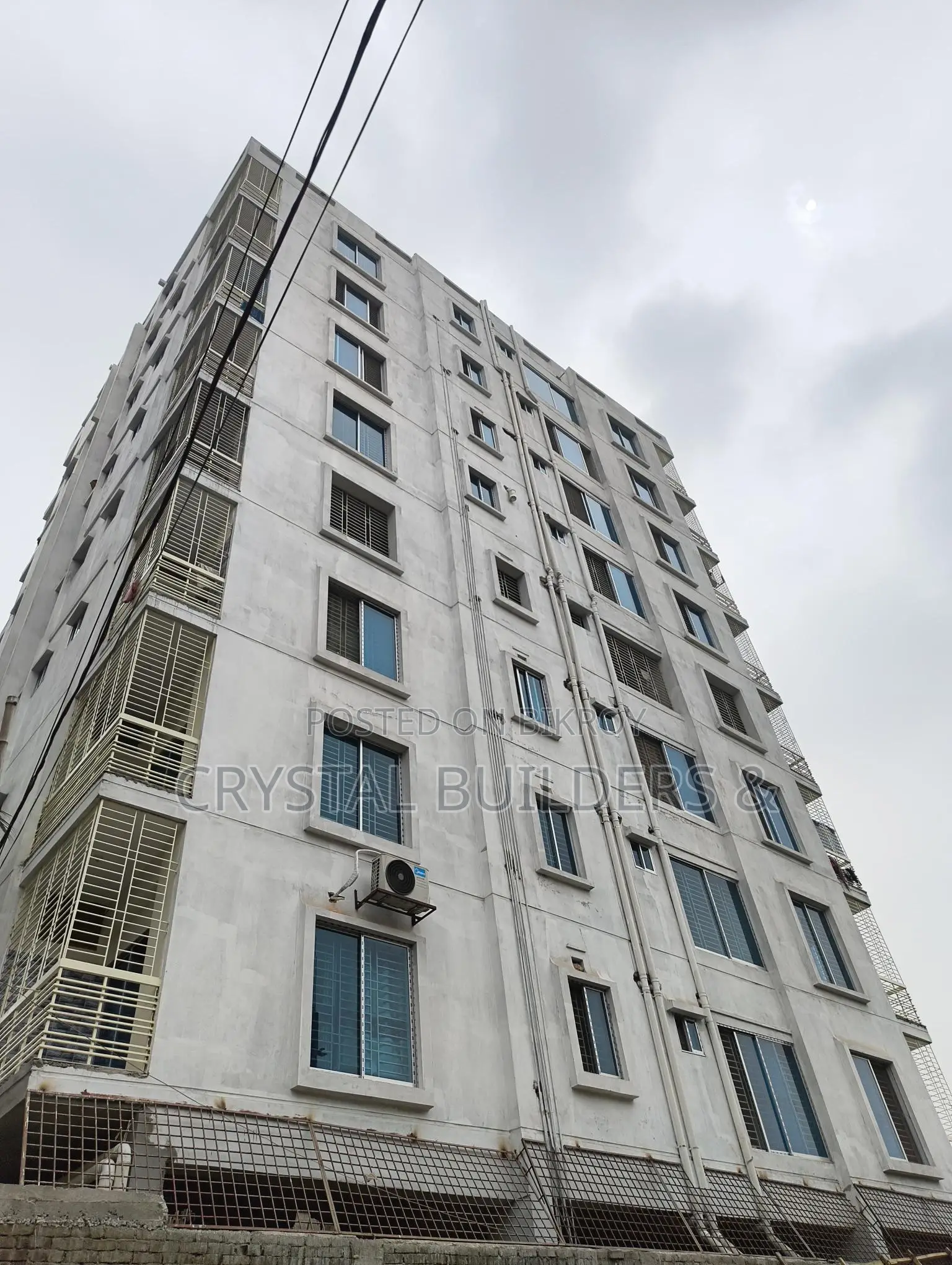 Ready flat on 5.5 katha land, price 90 lakh taka