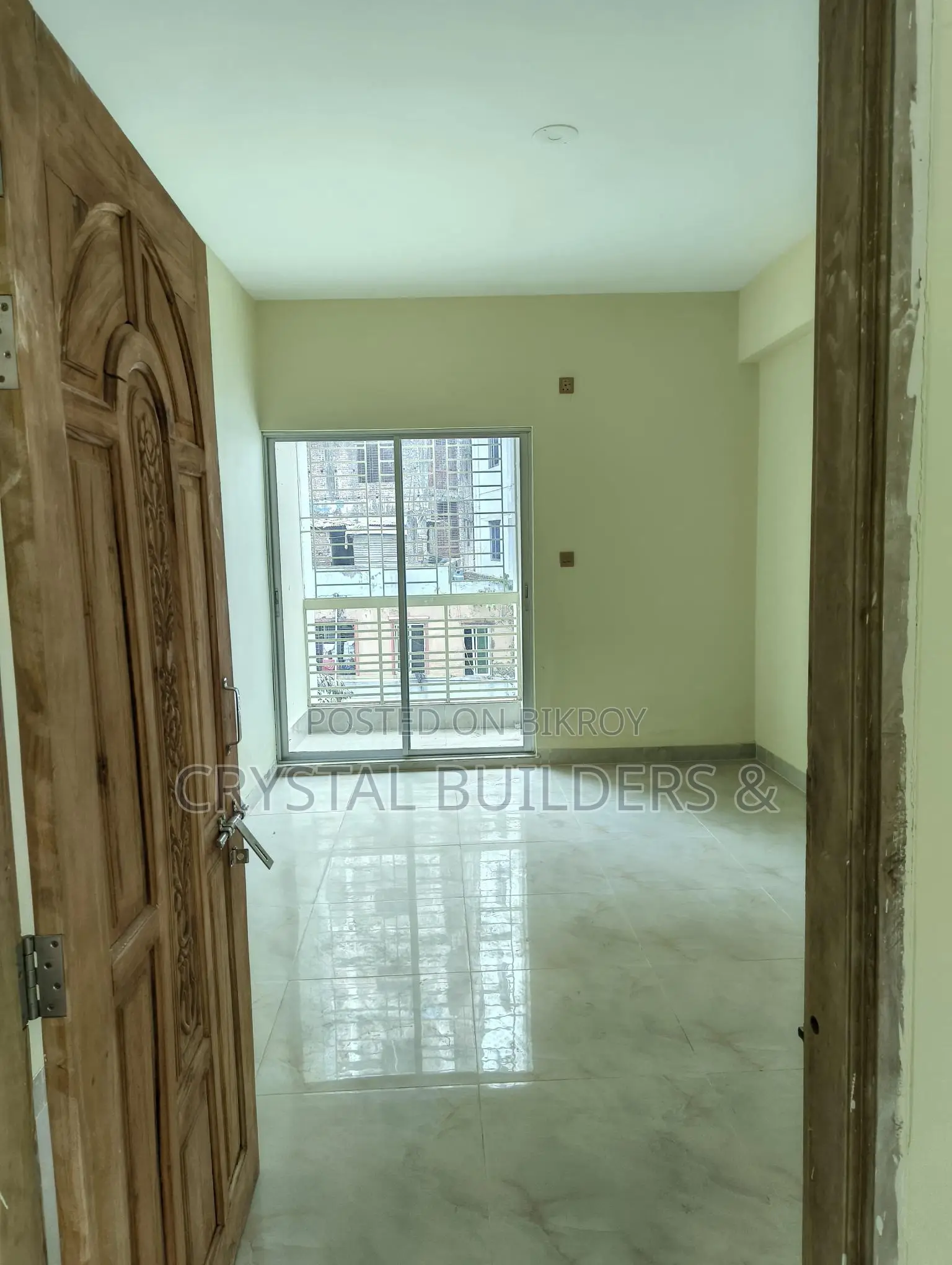 Ready flat on 5.5 katha land, price 90 lakh taka