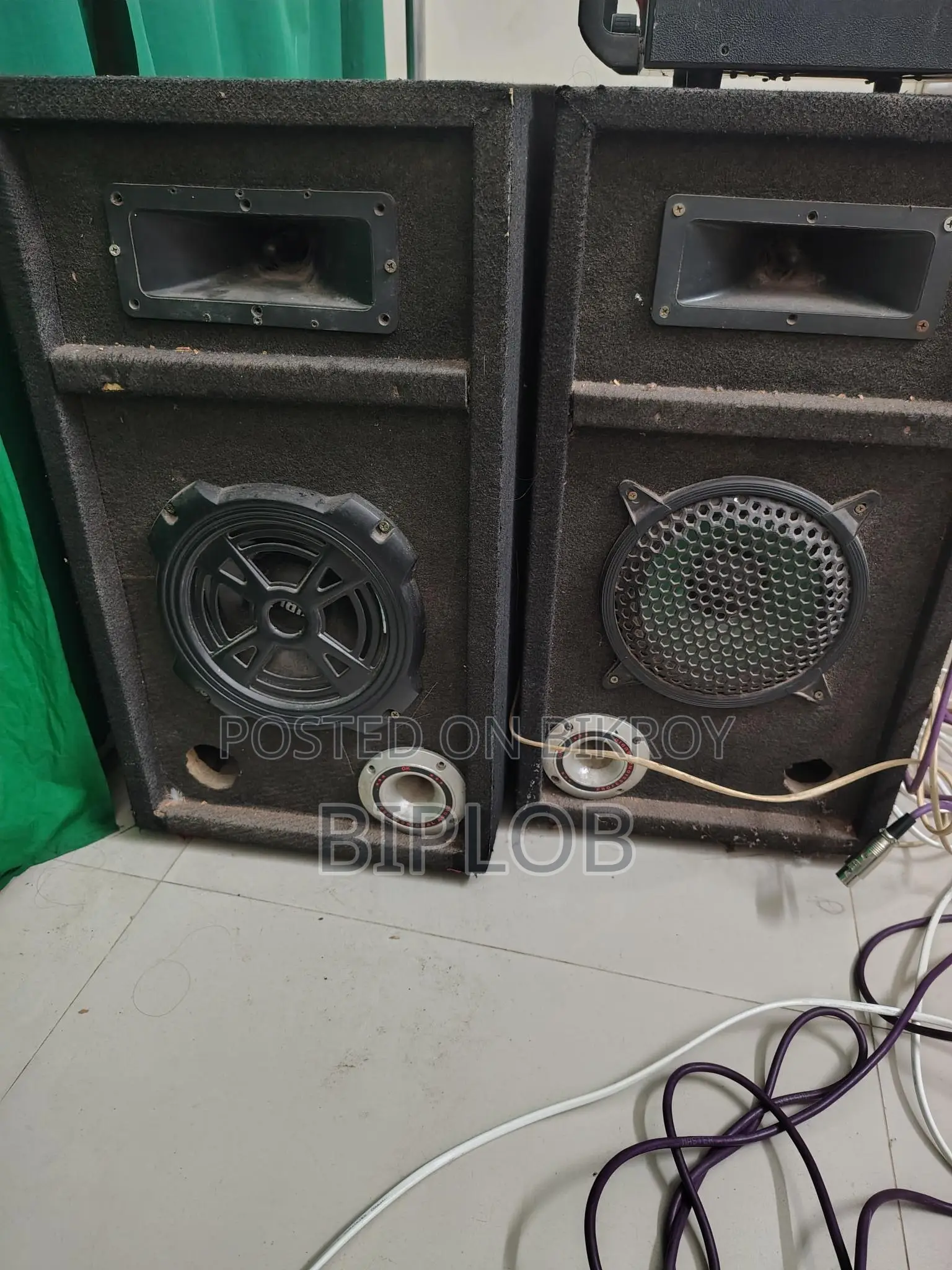 সাউন্ড বক্স ৮ ইঞ্চি ২ টা স্পিকার বিক্রি হবে