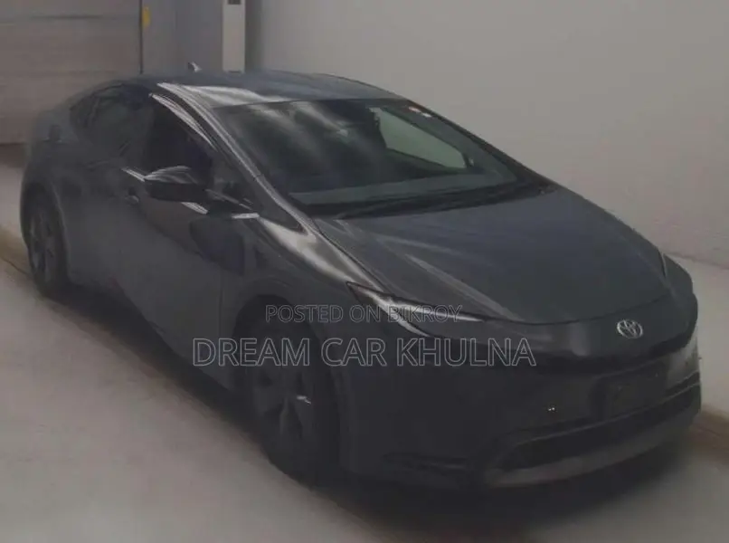 Toyota Prius U Hybrid New Shape 2023