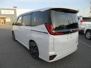 Toyota Noah S-Z PACKAGE 2022