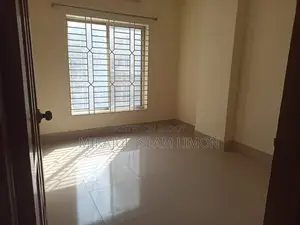 এপ্রিল/মে থেকে জরুরি ব্যাচেলর রুম/সিট ভাড়া হবে।