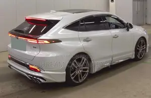 Toyota Harrier Z Leather Bodykit 2023