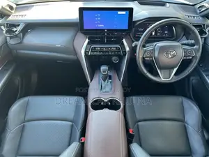Toyota Harrier Z Leather Bodykit 2023