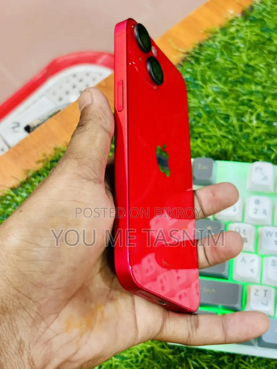 Apple iPhone 14 (Used)