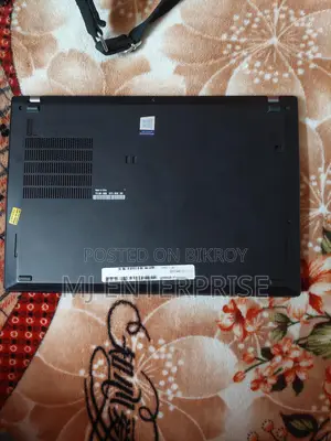 Lenovo Thinkpad T490s
