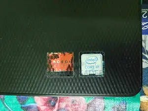 Dell Inspiron 3580 Processor: Intel Core i7 (8th Gen)