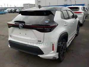 Toyota Yaris Cross Z Pearl/Black 2Tone 2020