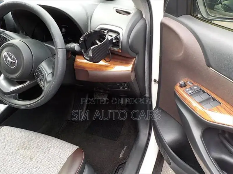 Toyota Yaris Cross Z Pearl/Black 2Tone 2020