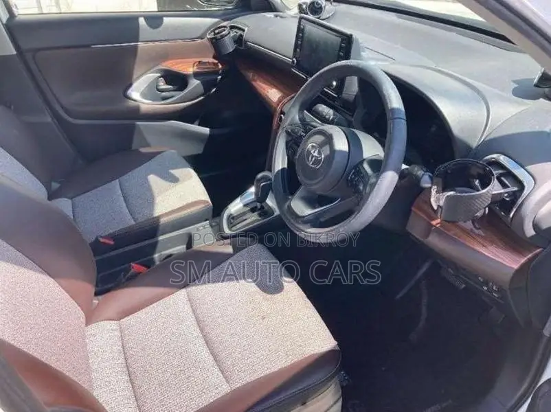 Toyota Yaris Cross Z Pearl/Black 2Tone 2020