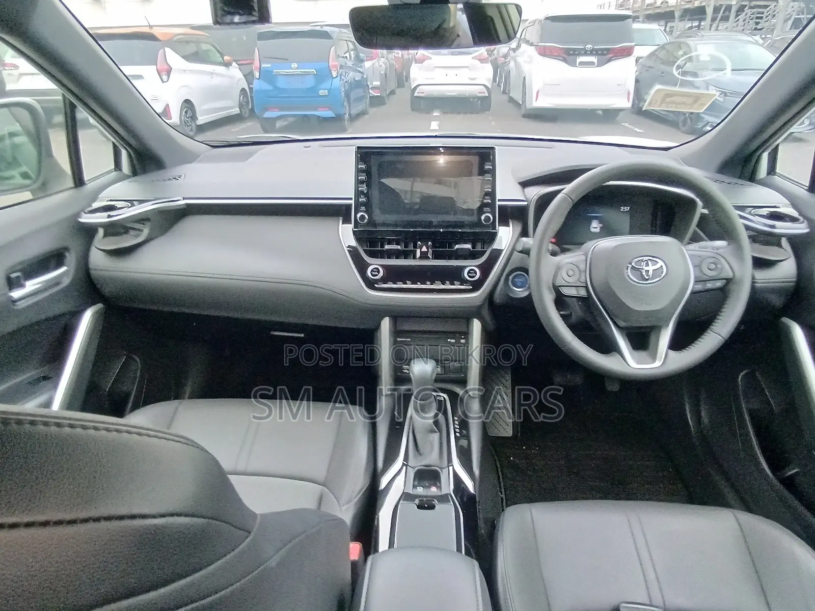 Toyota Corolla Cross Z Pearl Full Option 2022