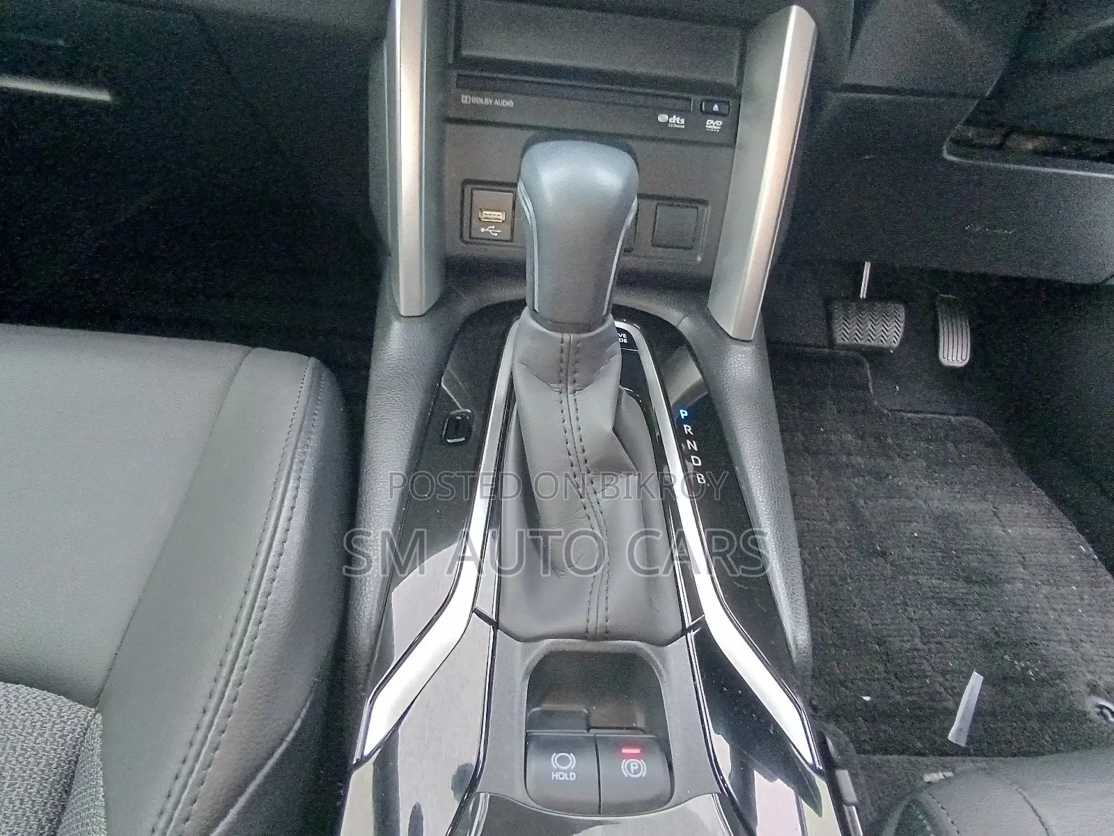 Toyota Corolla Cross Z Pearl Full Option 2022
