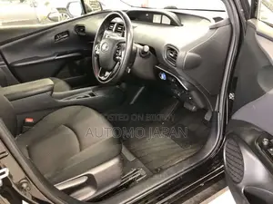 Toyota Prius S SAFETY PLUS 2 2021