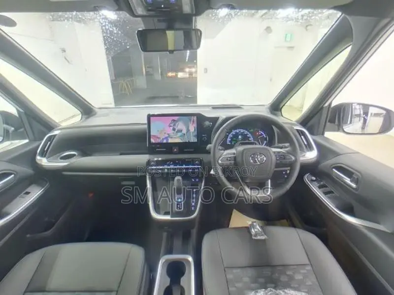 Toyota Voxy Hybrid SZ Pearl New 2026
