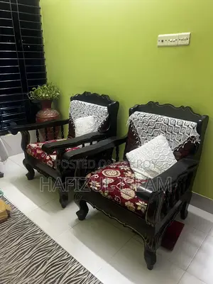 ৫ সিট সোফা