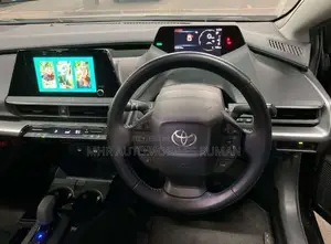 Toyota Prius U Executive Selection 2023