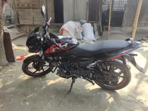 Bajaj Pulsar 150 - 2025