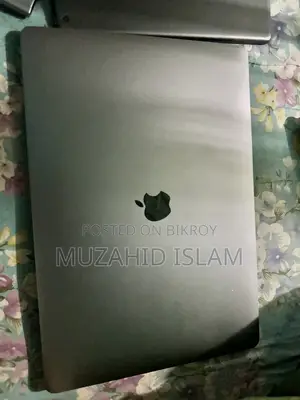 MacBook Pro 2018 i7 32GB 4GB 256GB TouchBar 4TypeC