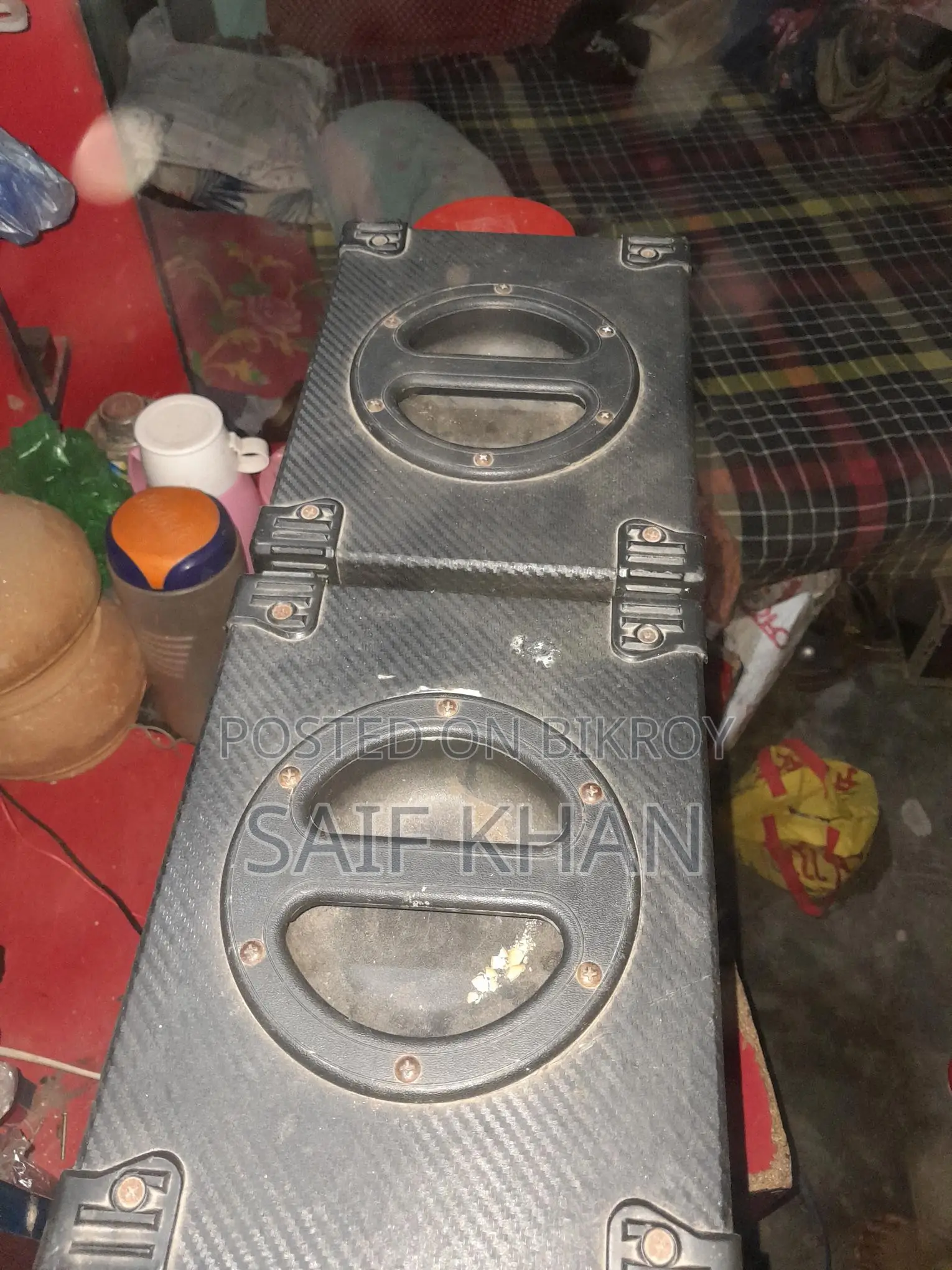 স্পিকার বিক্রি হবে