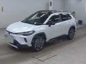টয়োটা করোল্লা ক্রস হাইব্রিড জেড লেদার ২০২৬