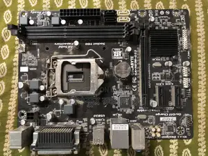 Gigabyte H-81m Motherboard & Core i3 4th Gen Processor