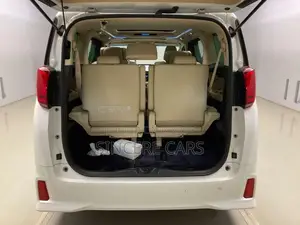 Toyota Alphard EXCUTIVE LOUNGE HYB 2021